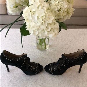 Pour La Victoire Black lace up peep toe heels.